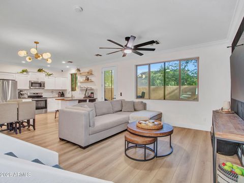 Photo of 3345 E Pinchot Avenue #11, Phoenix, AZ 85018 (MLS # 7016872)