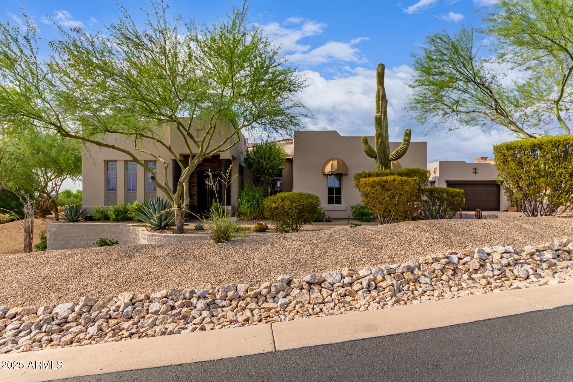 4317 N BRIGHTON Circle