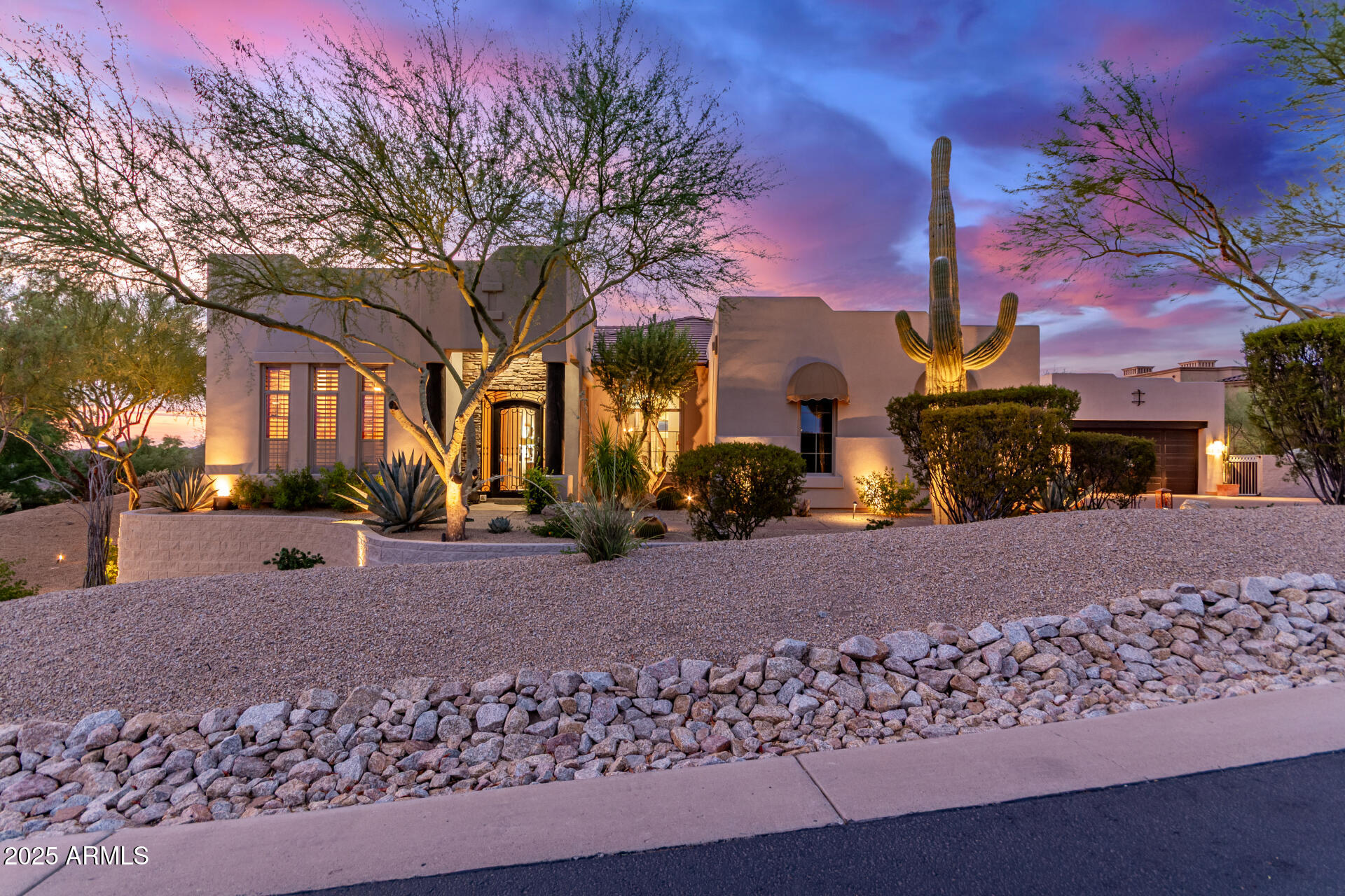 4317 N BRIGHTON Circle