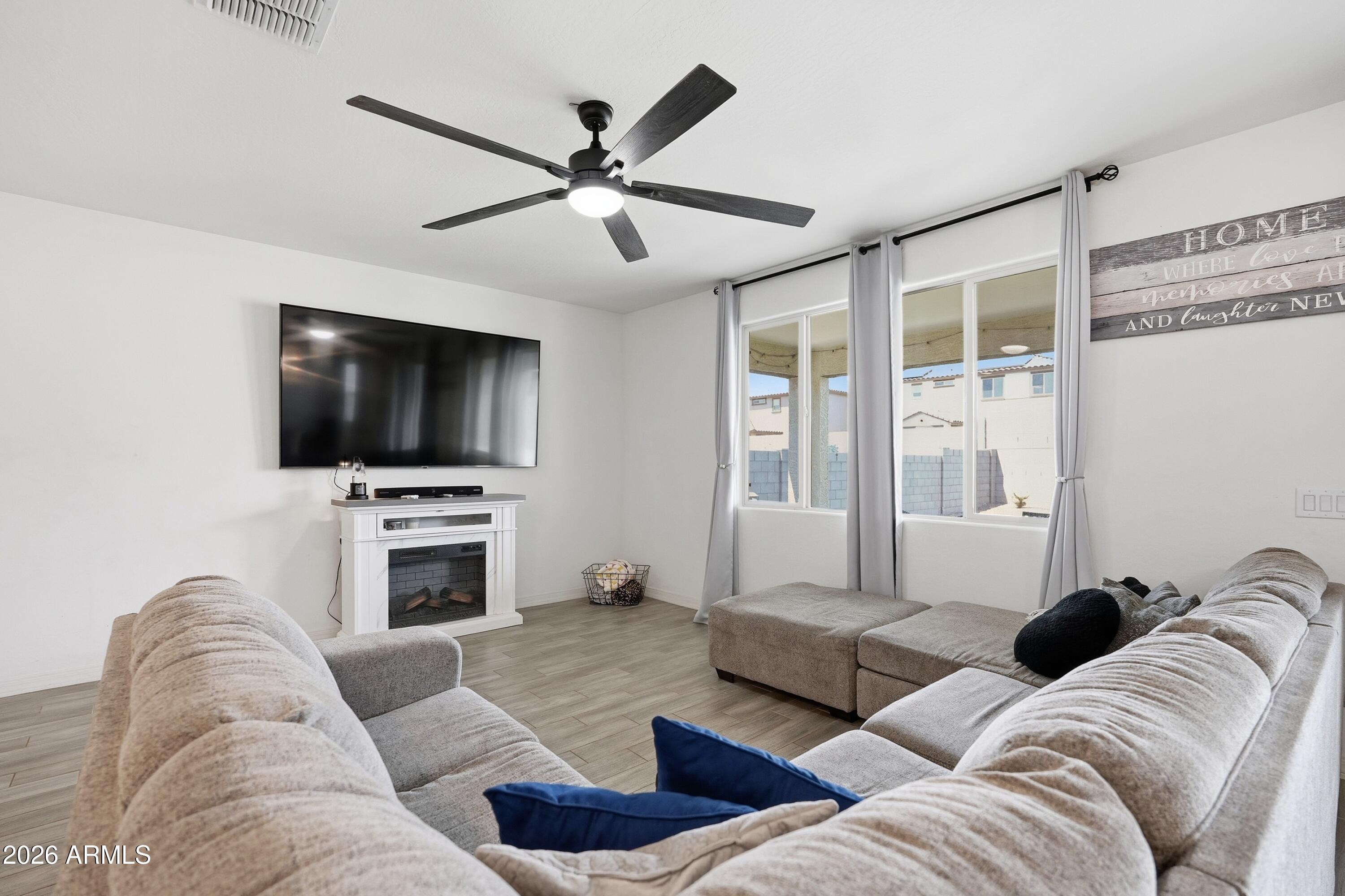 DESERT OASIS PHASE 2 PARCEL - Residential
