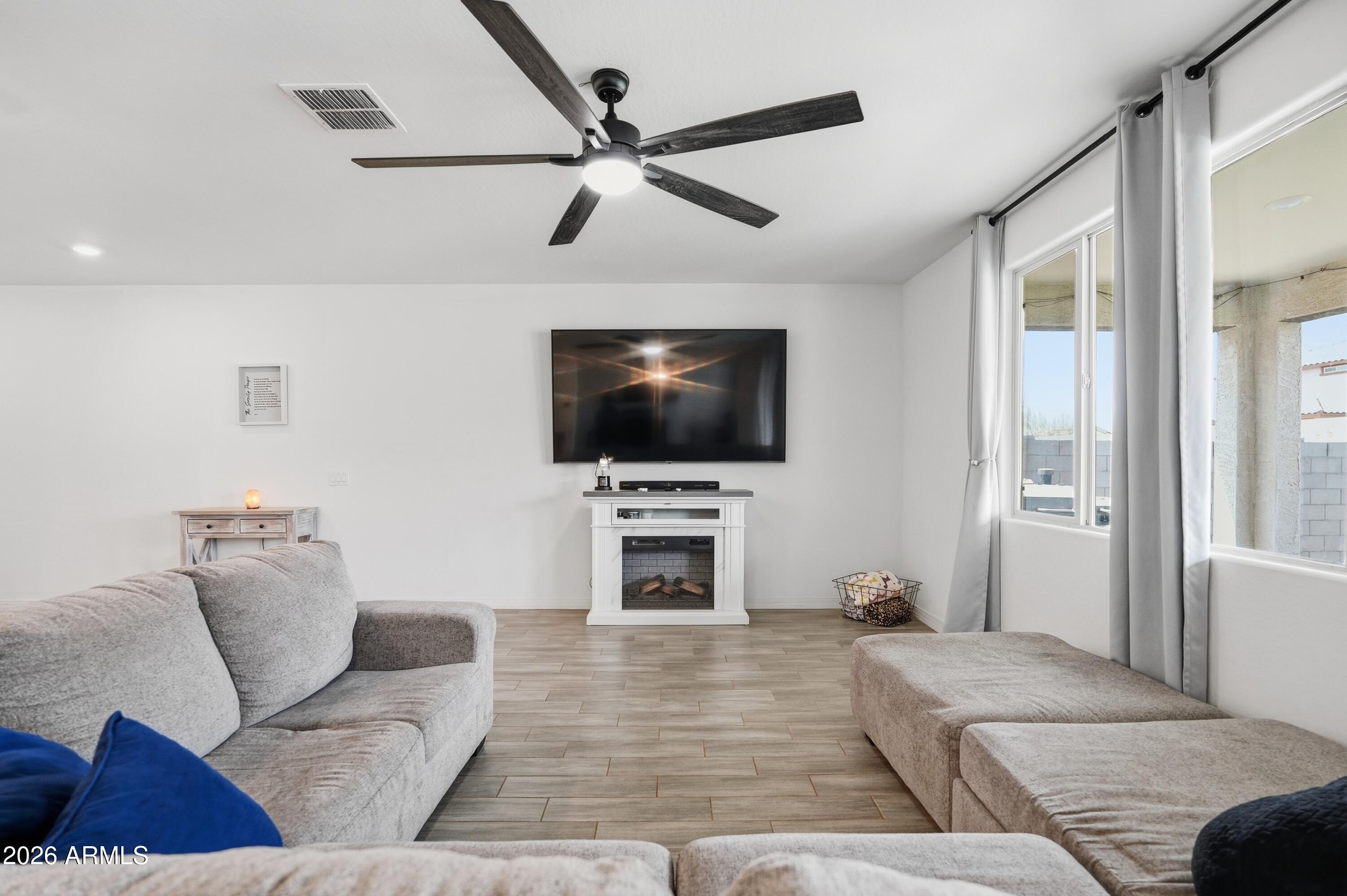 DESERT OASIS PHASE 2 PARCEL - Residential