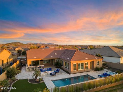 A home in Cave Creek