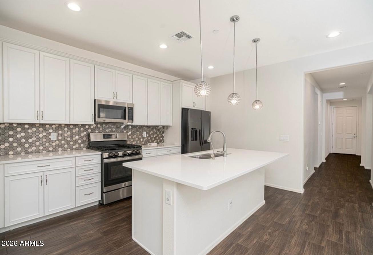 13231 W RED RANGE Way