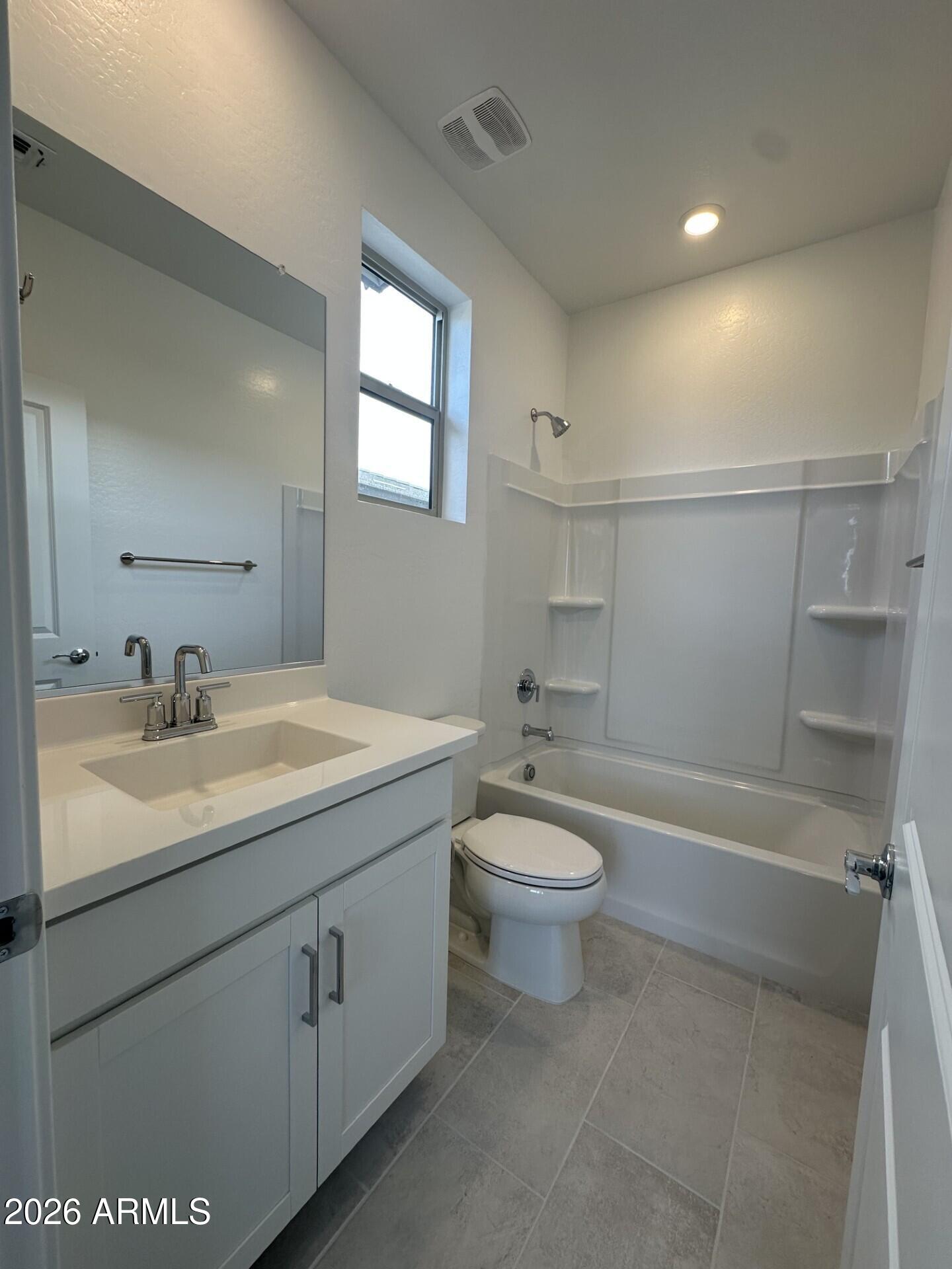 25239 W LA SALLE Street