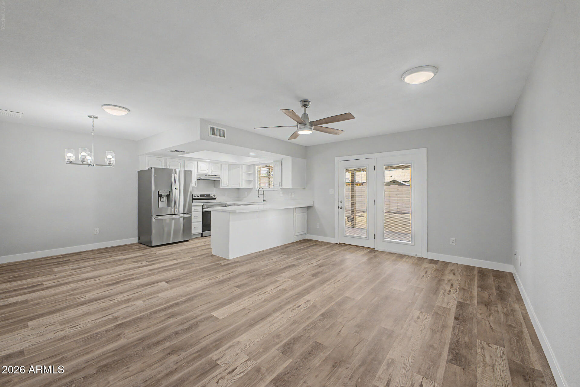 1432 S Oracle --