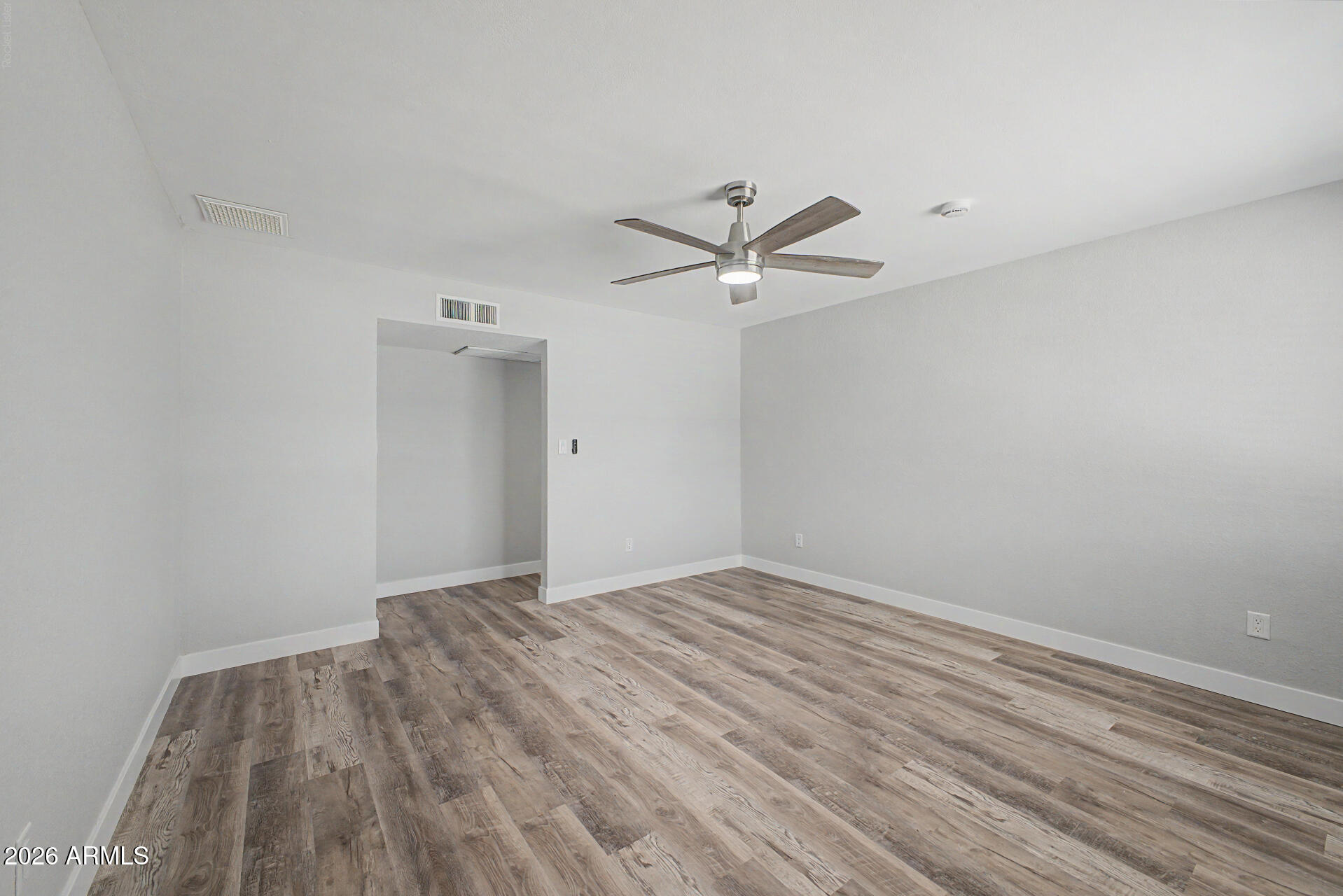 1432 S Oracle --
