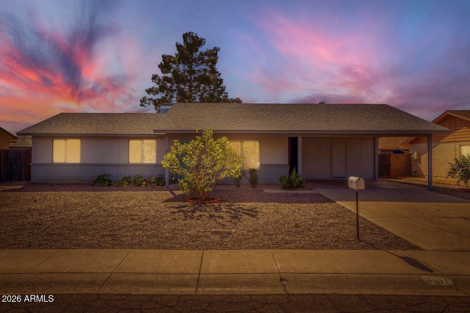 4107 W POINSETTIA Drive