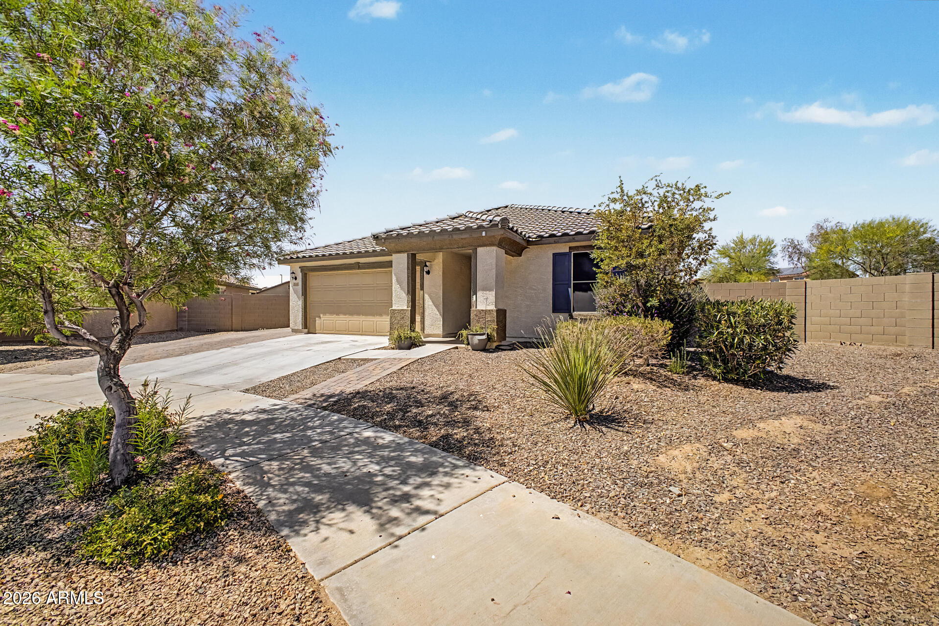 DESERT OASIS - Residential