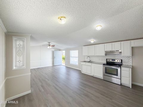 7920 W GLENDALE Avenue 40 Glendale AZ 85303