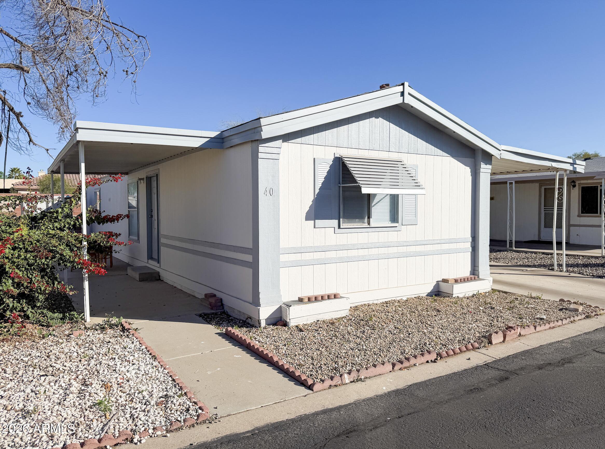 7920 W GLENDALE Avenue 40