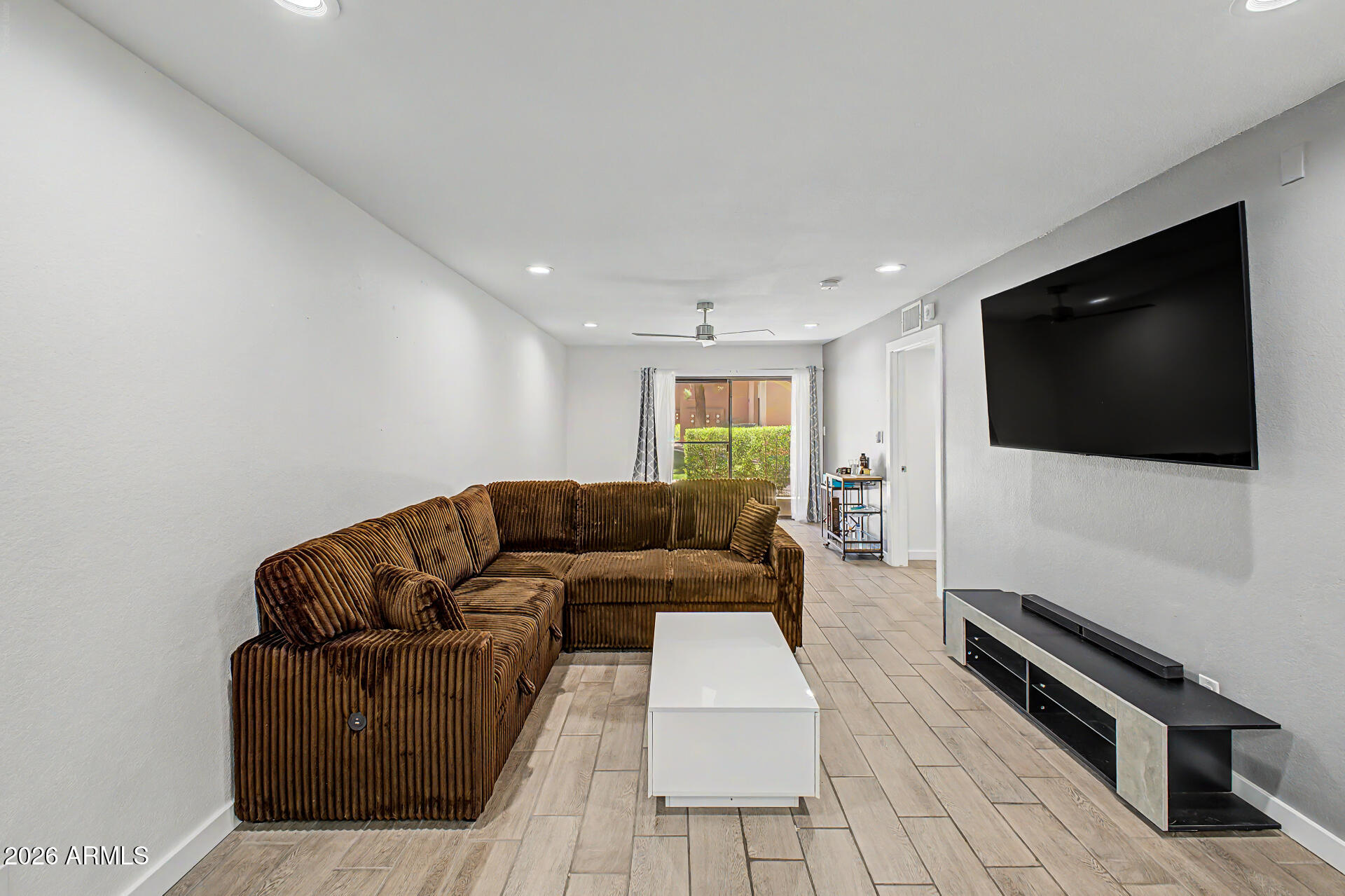 12222 N PARADISE VILLAGE Parkway S 107