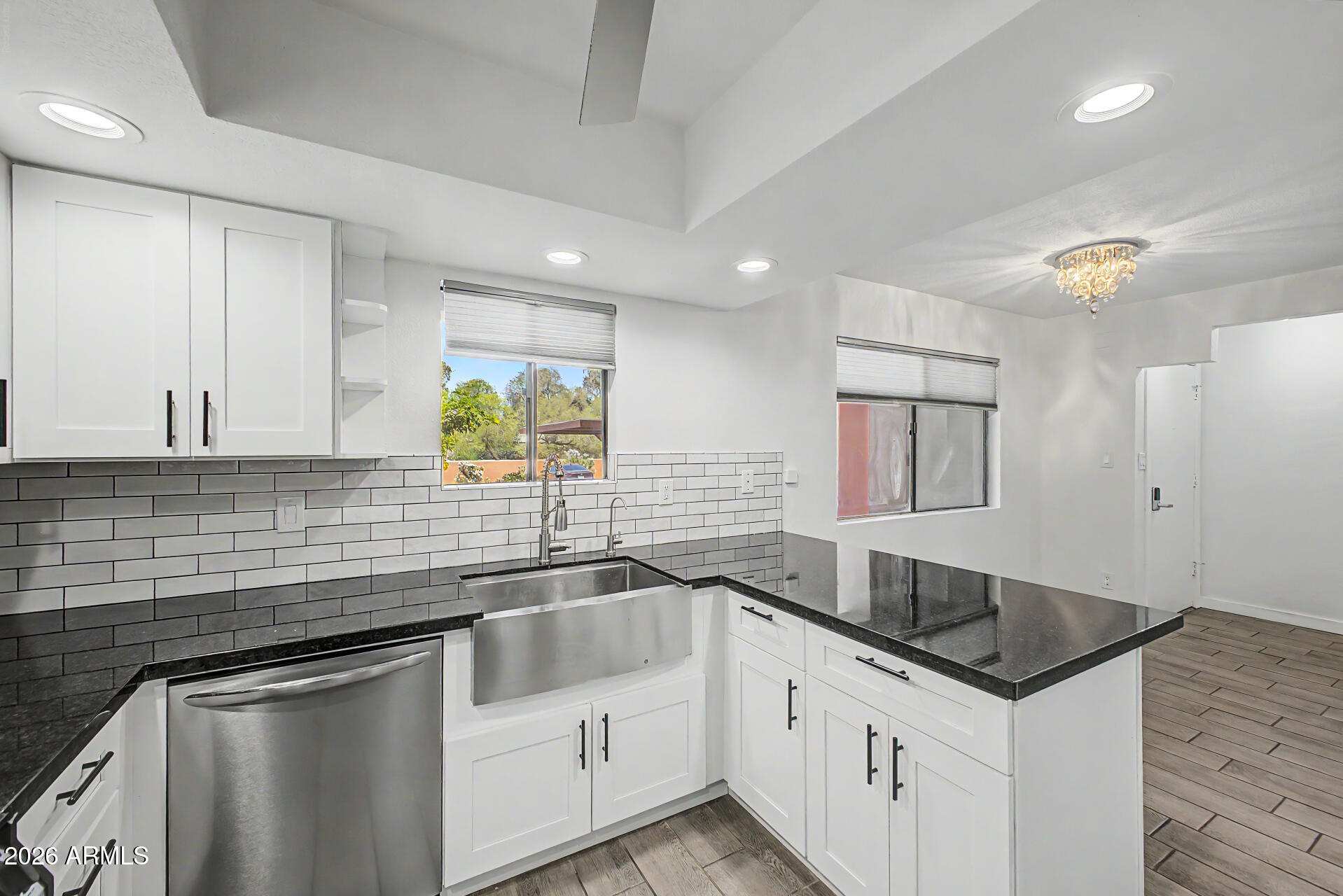 12222 N PARADISE VILLAGE Parkway S 107