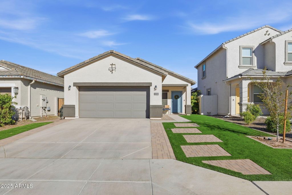 Photo of 3350 W Spaulding Avenue, Apache Junction, AZ 85120 (MLS # 6949047)