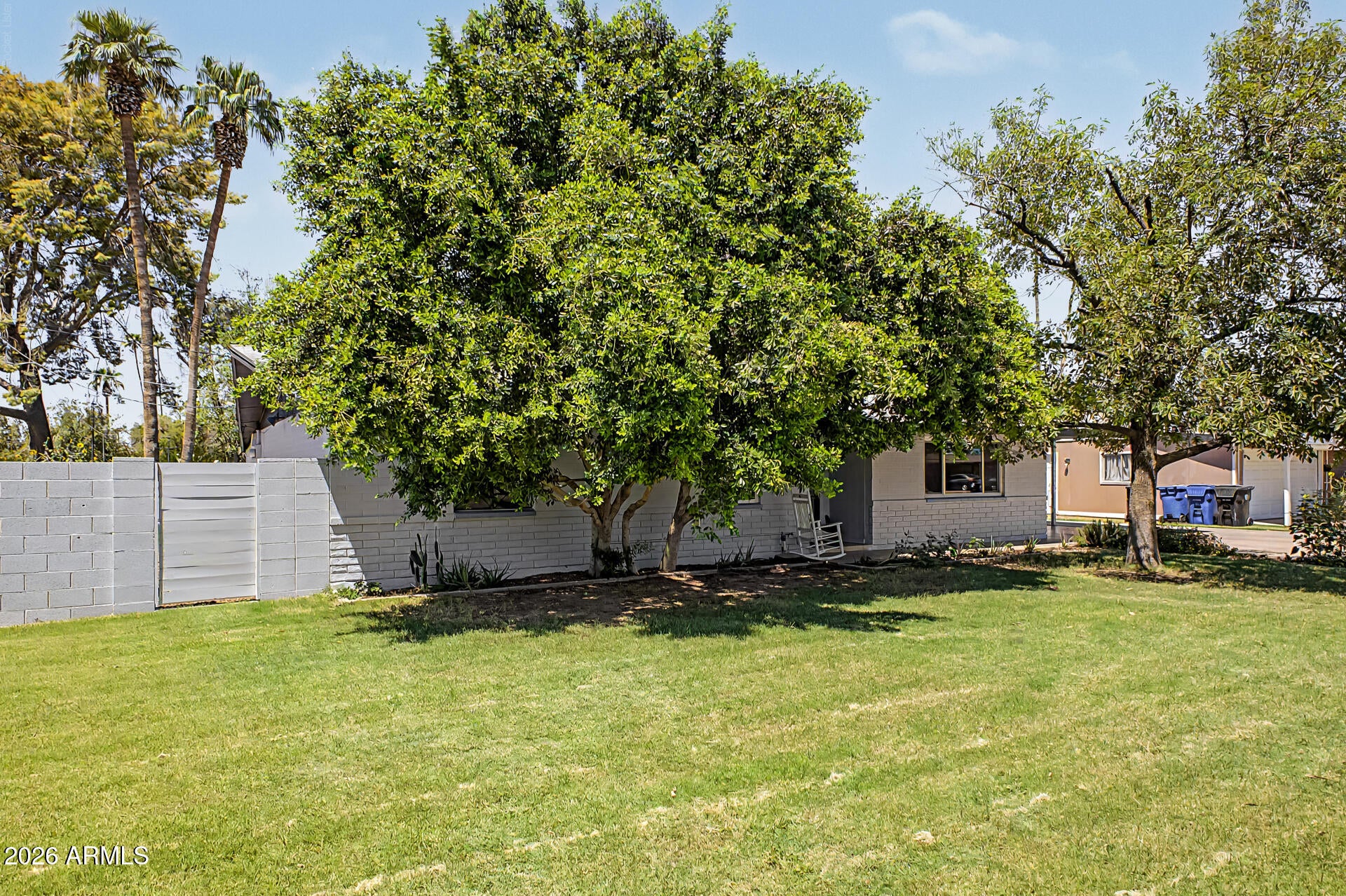 820 N LESUEUR --