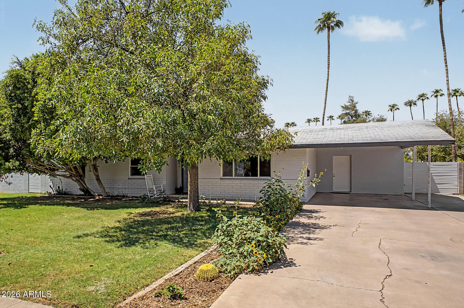 820 N LESUEUR --