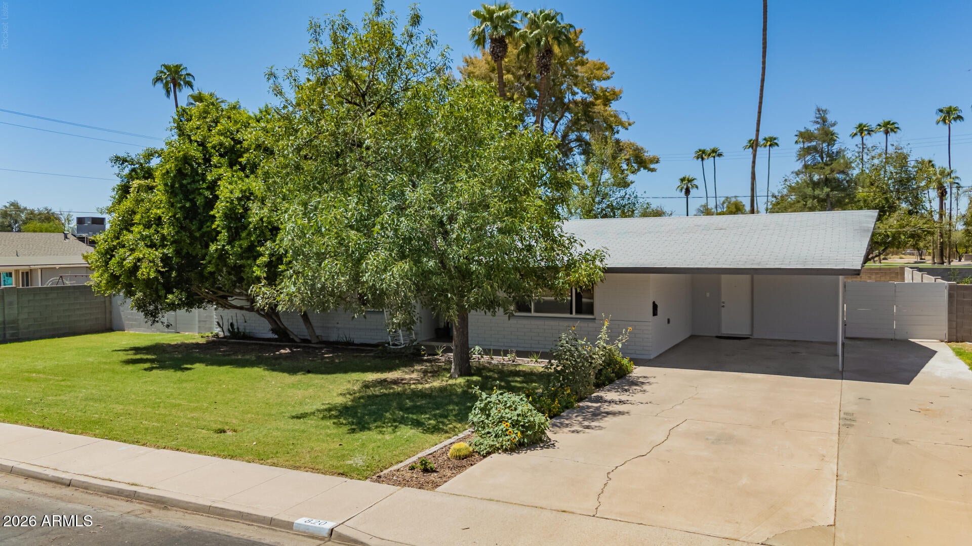 820 N LESUEUR --