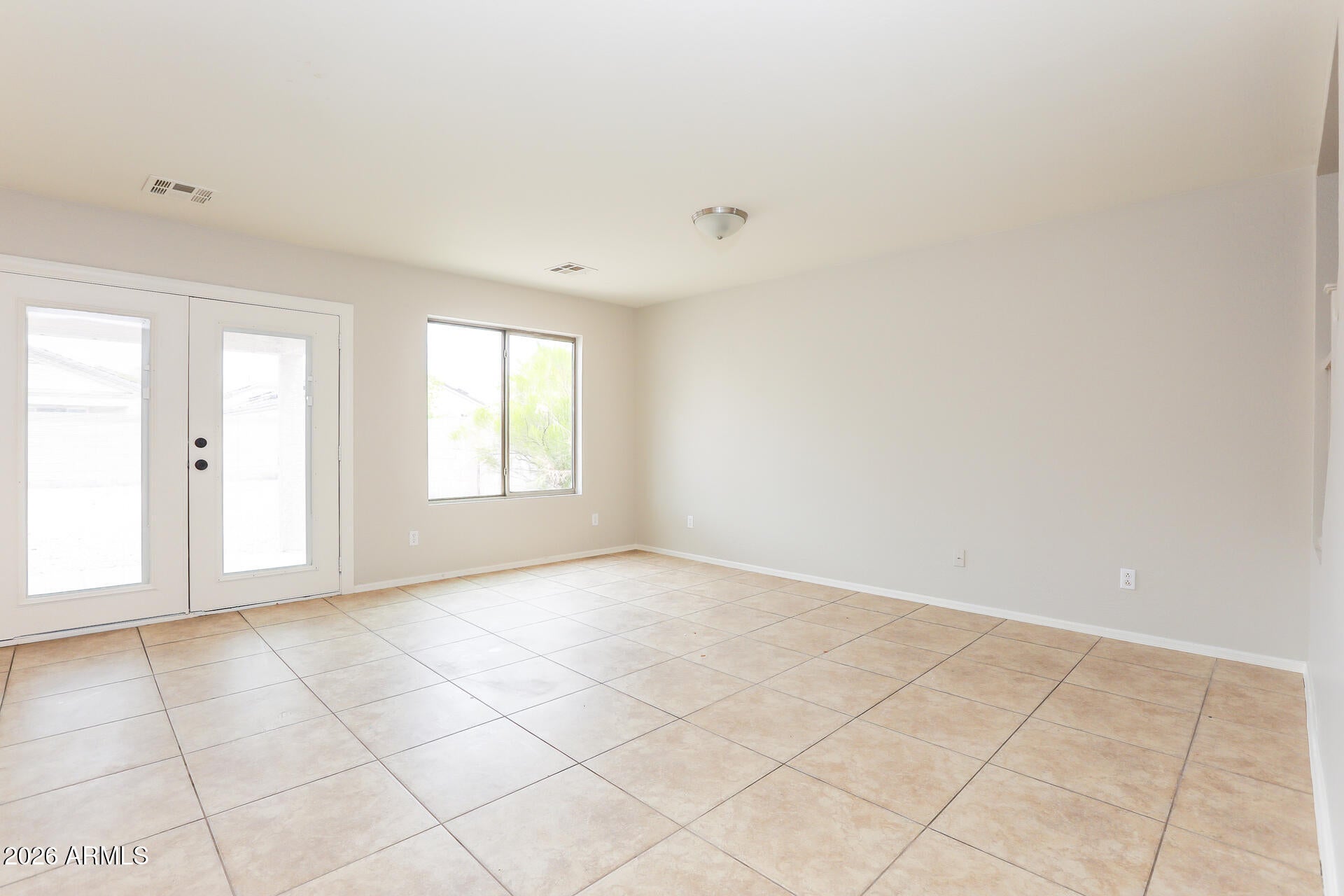 6776 E QUIET RETREAT Drive