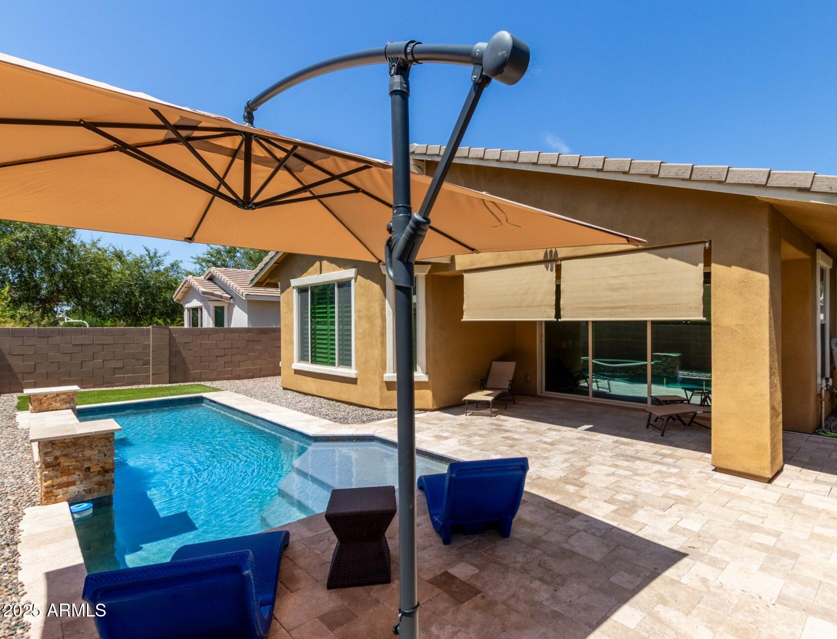 4229 E MESQUITE Street