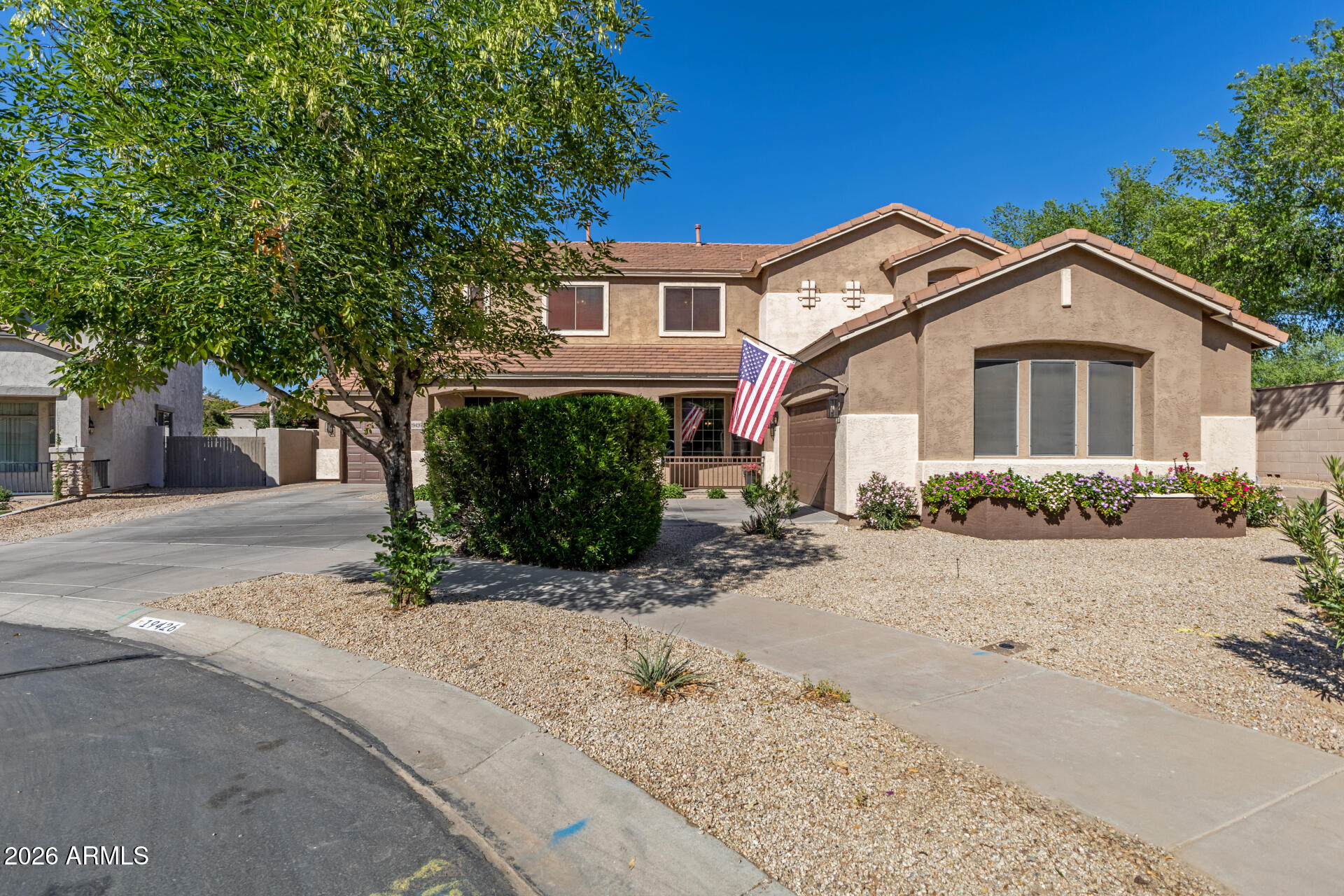 19426 E MOCKINGBIRD Drive