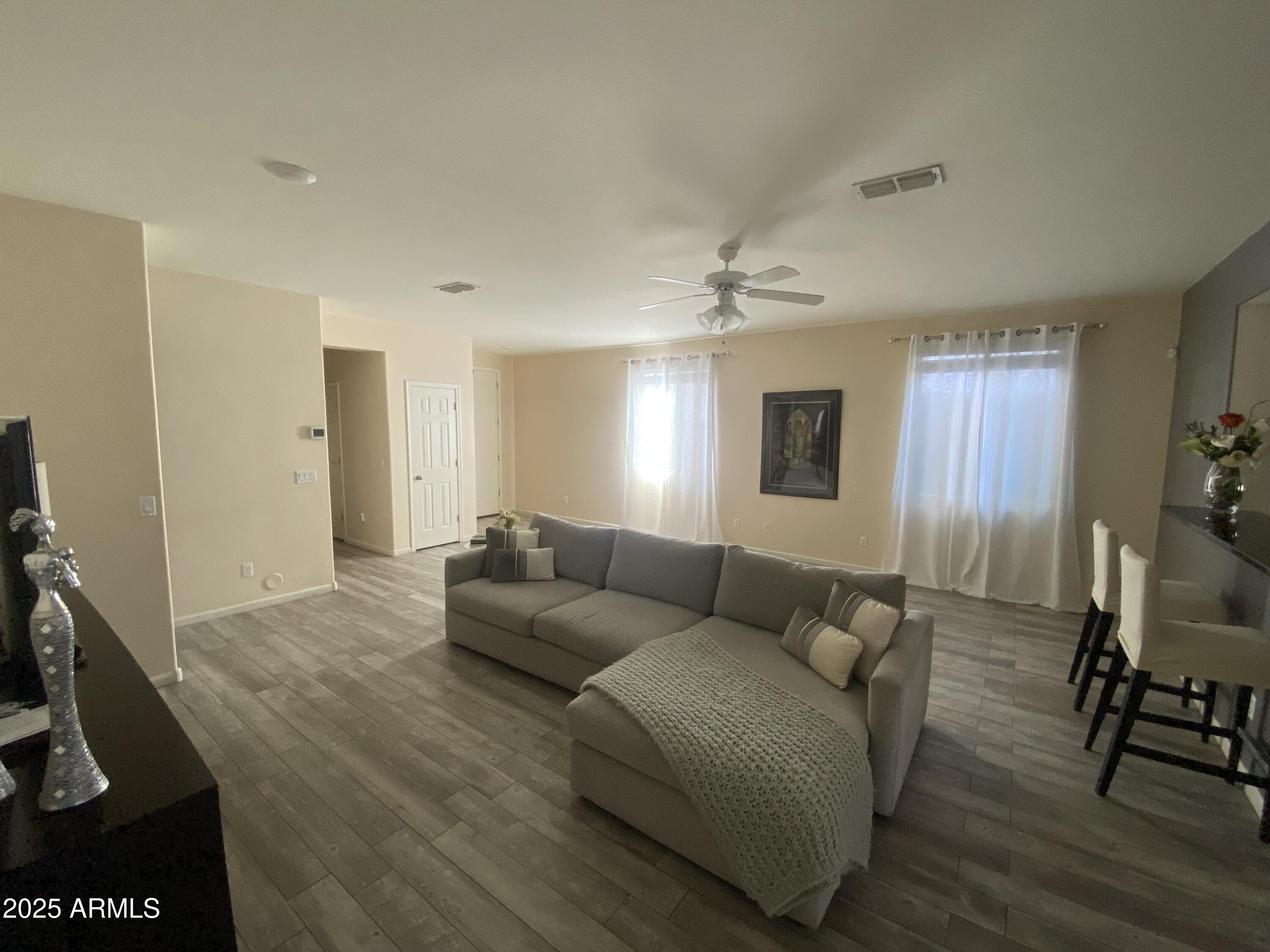 Homes for Sale in Queen Creek Arizona 4 1728 W COTTONWOOD Lane