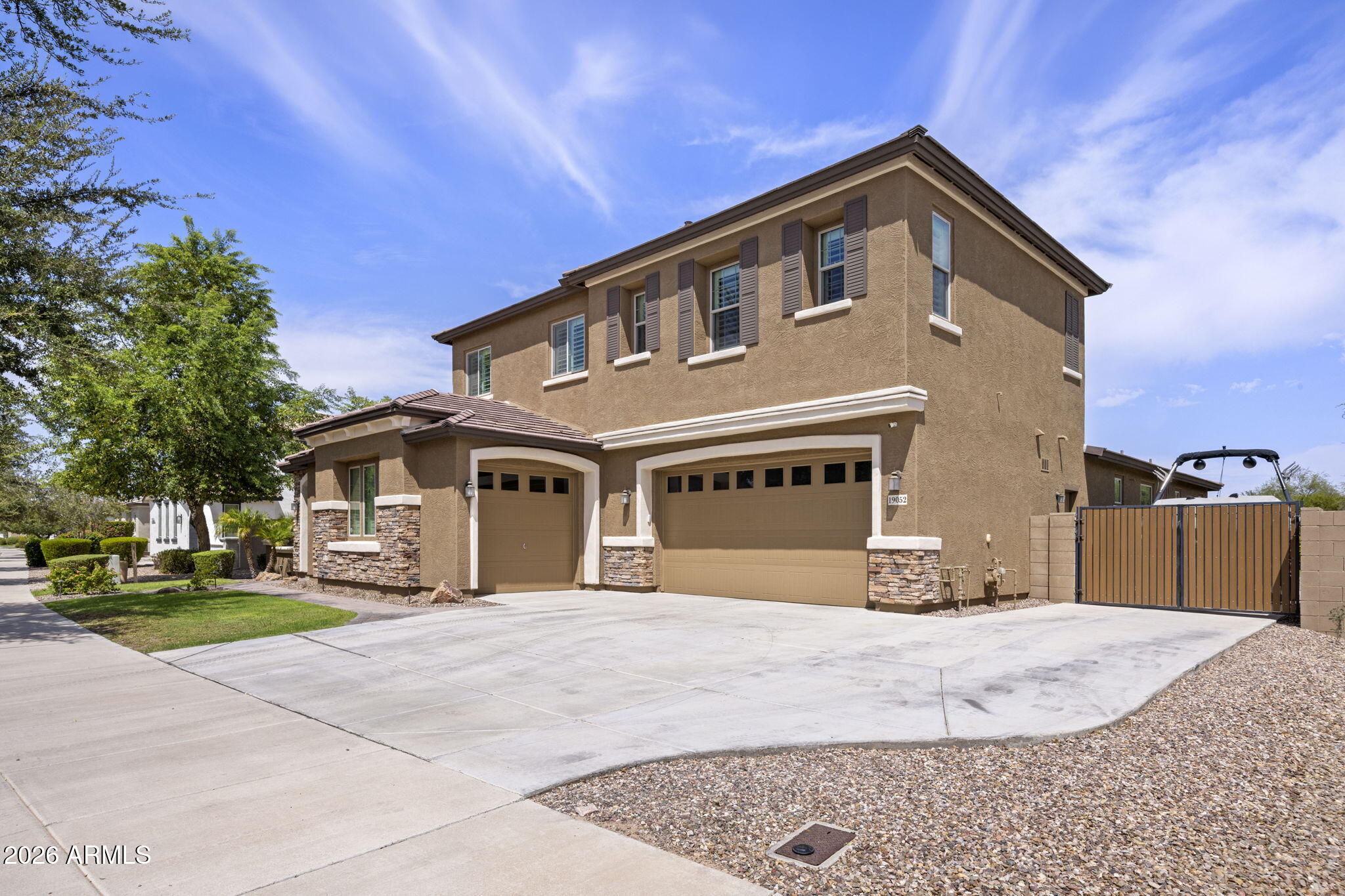 19052 E REINS Road
