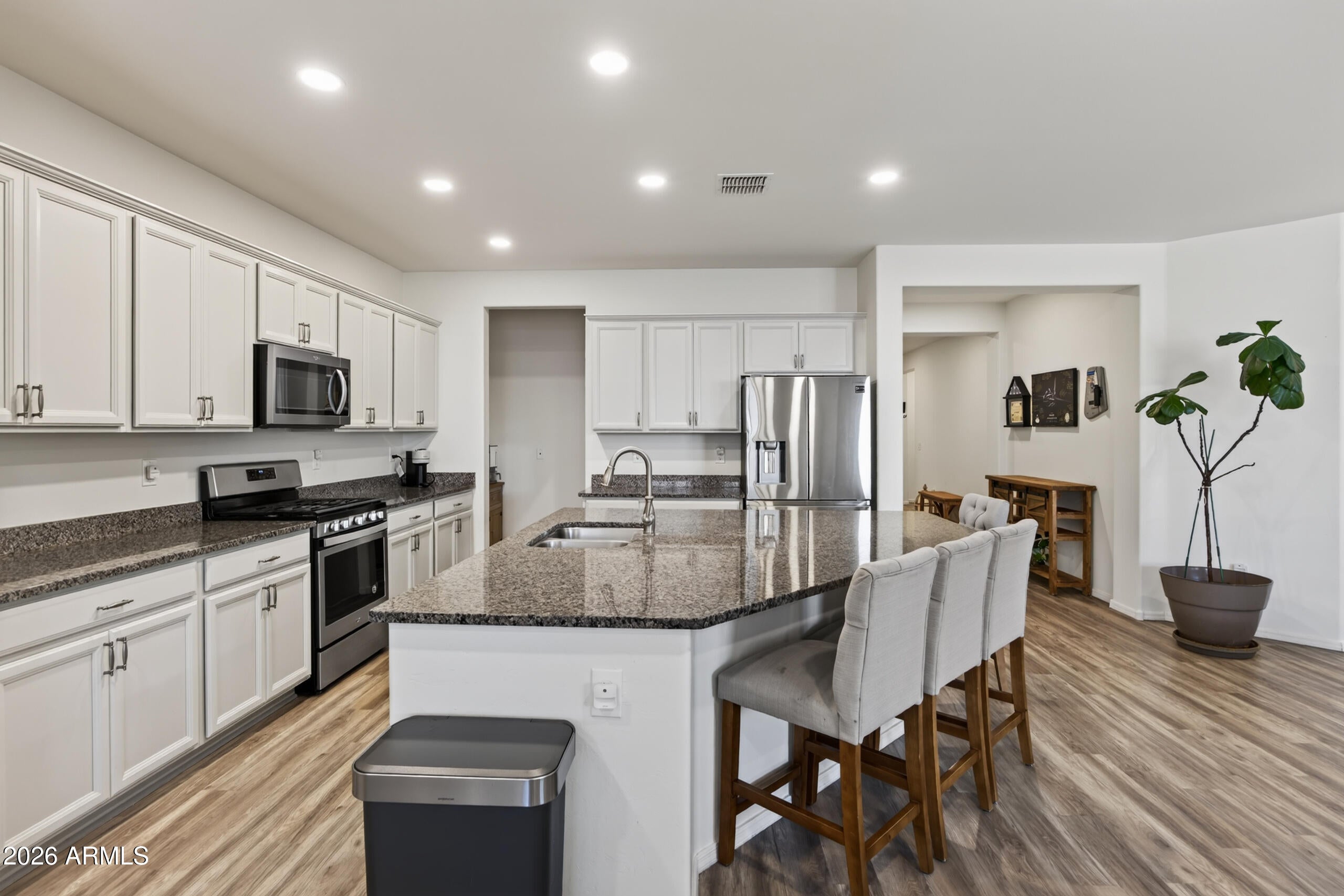 6776 E VIA ARROYO LARGO --