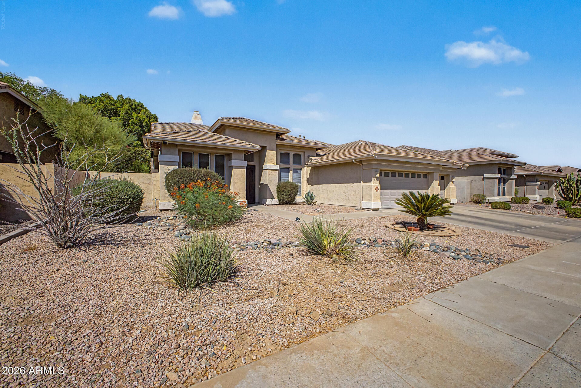 6528 W VIA MONTOYA Drive