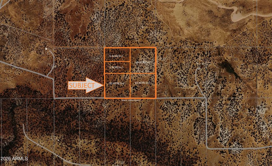 LARGE PARCEL CONSISTING OF 10 ACRES AVAILABLE NORTH OF SHOW LOW, AZ!  ENJOY NORTHERN ARIZONA & ITS BEAUTIFUL NATURAL SURROUNDINGS.  PERFECT FOR YOUR OFF-GRID/ RECREATIONAL SET UP. APPX 6000 FT ELEVATION.  ZONED RU-1* DIRECTIONS & LISTING FOR THE SW 10 ACRE PORTION OF THE NAVAJO COUNTY PARENT PARCEL APN 404-95-139. SURVEY TO BE PERFORMED DURING ESCROW. SELLER MAY CARRY*BUYER TO VERIFY, ZONING / USE , UTILITIES, ACCESS & ALL PERTINENT INFORMATION. **DIRECTIONS: AZ HWY 77/ SHUMWAY RD- EAST ON SHUMWAY RD APPX 3.5 MILES, RIGHT ON BOURDON RANCH TO HIGHPLAINS.  EAST ON HIGHPLAINS, THEN IMMEDIATELY NORTH ON CONESTOGA. CONESTOGA BECOMES WAGON LANE, NORTH ON ZAIDEE, EAST ON DRAGON RD JUST OVER ONE MILE, PARCEL APPX ½ MILE TO THE EAST. DONT USE ADDRESS TO LOCATE USE GPS COORD 34.418956, -109.966108.
