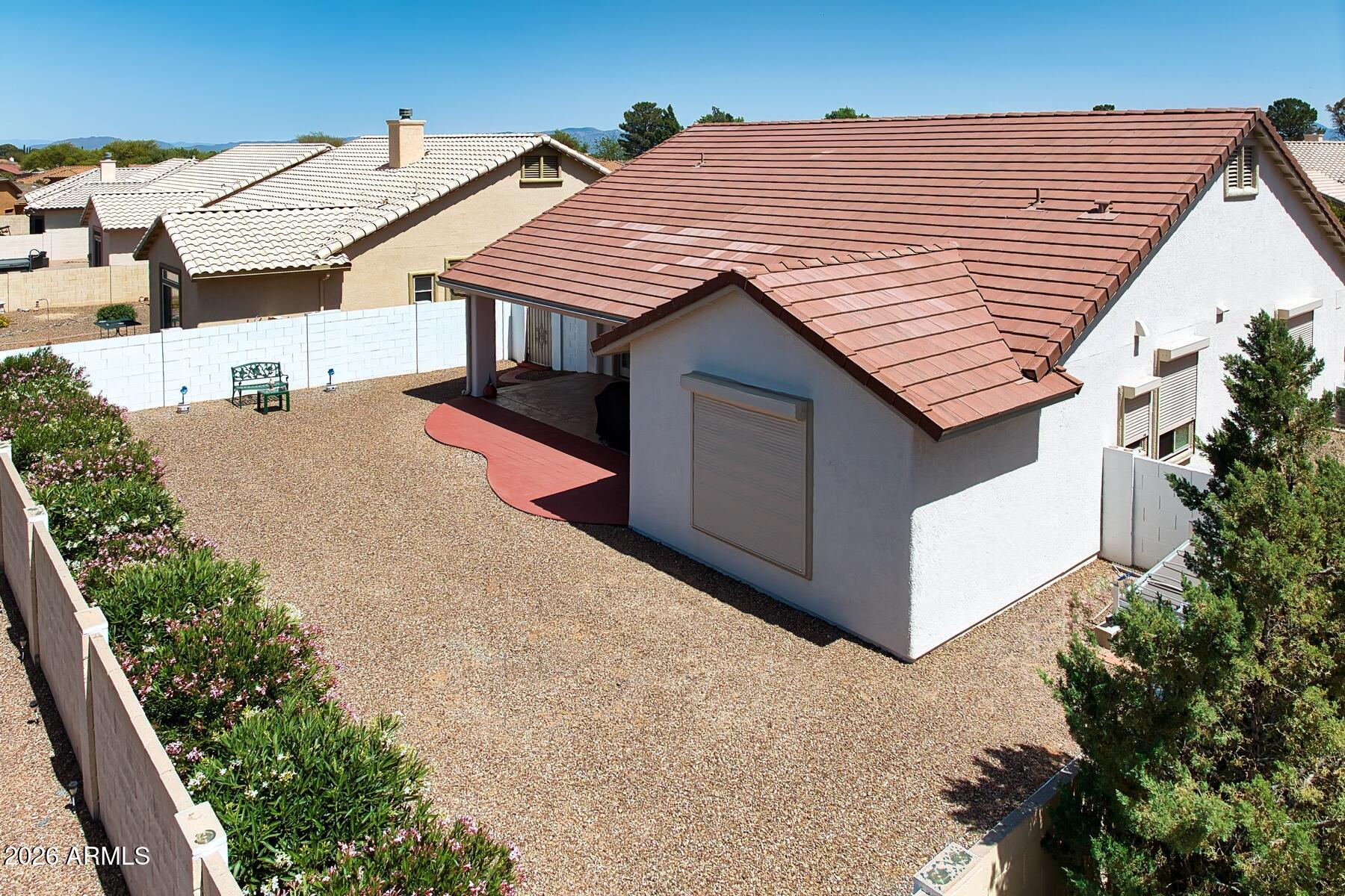 2327 GLENVIEW Drive