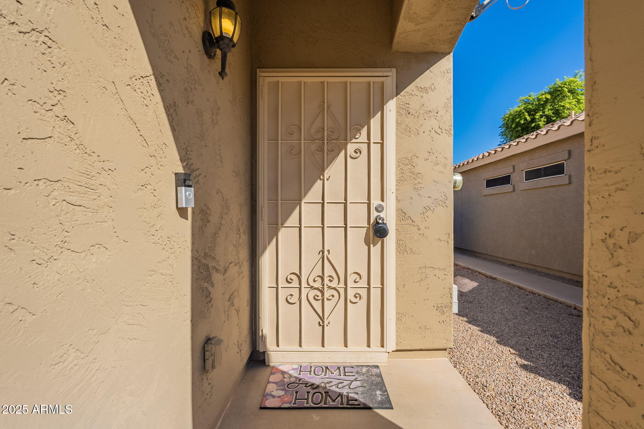 15278 W DESERT HILLS Drive