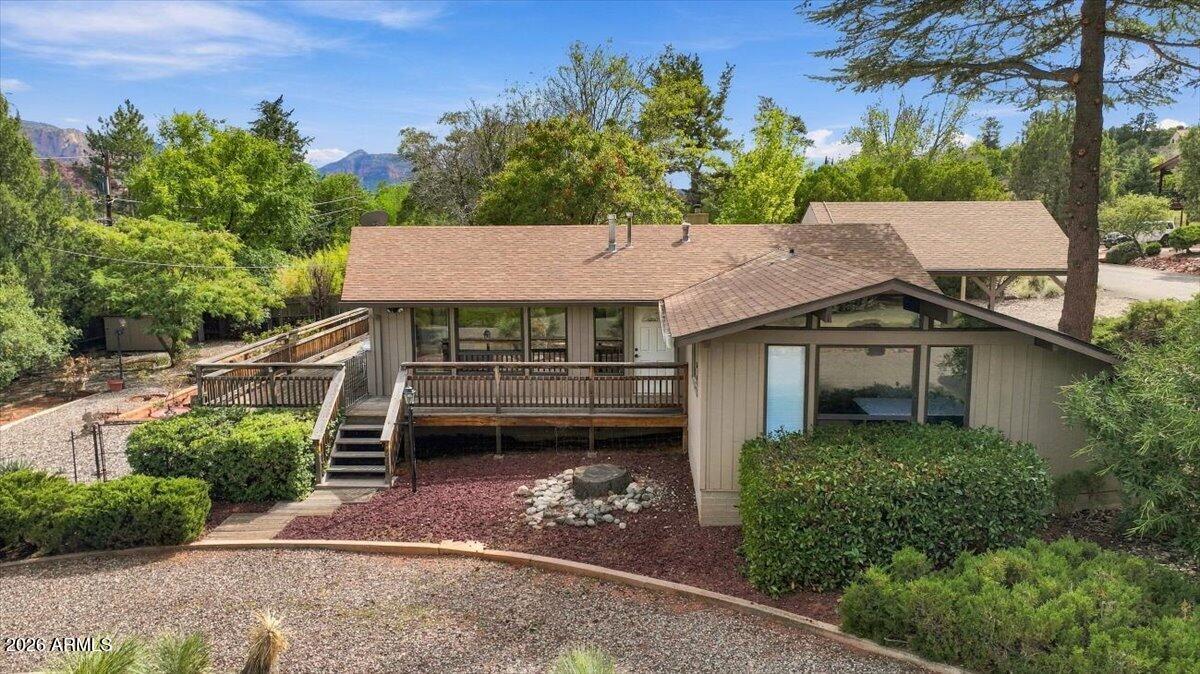375 CAPITOL BUTTE Drive