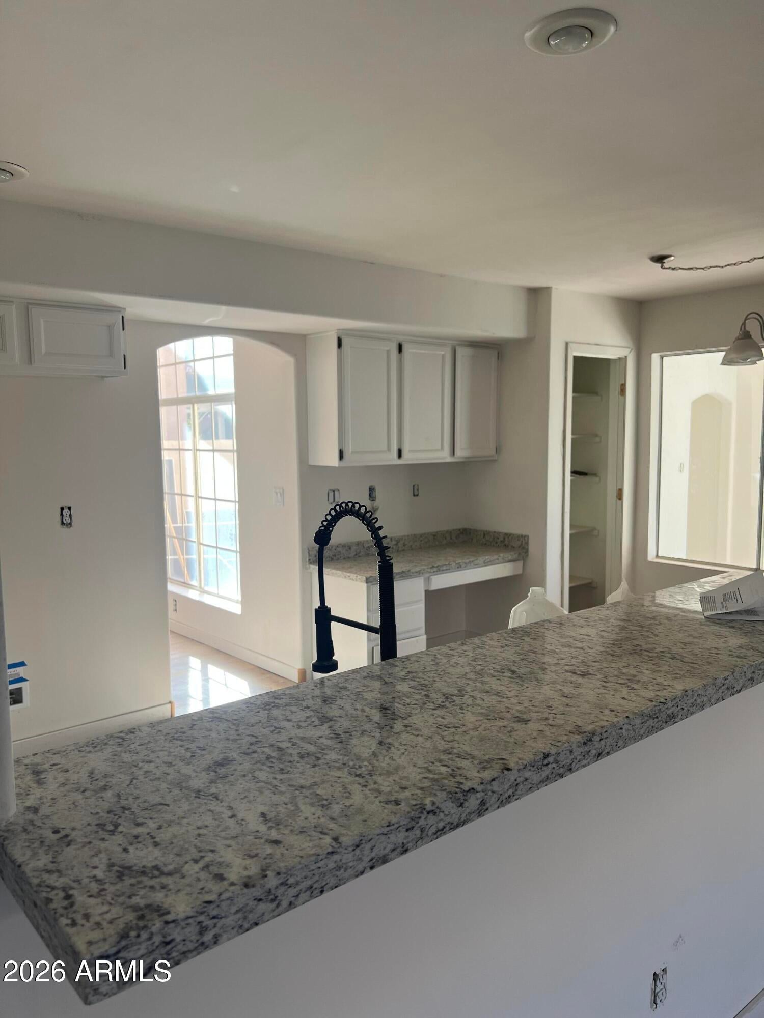 240 S Windstream Place