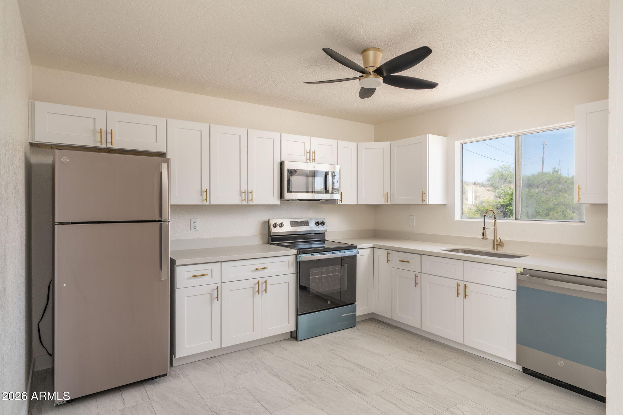 4224 E Canyon Trail -- C3