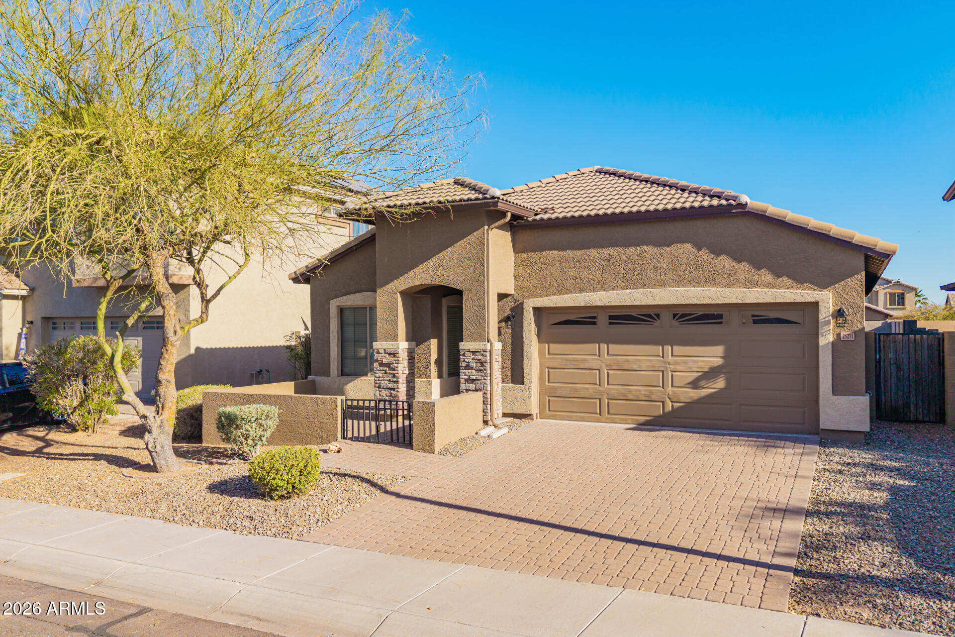 25271 W PLEASANT Lane