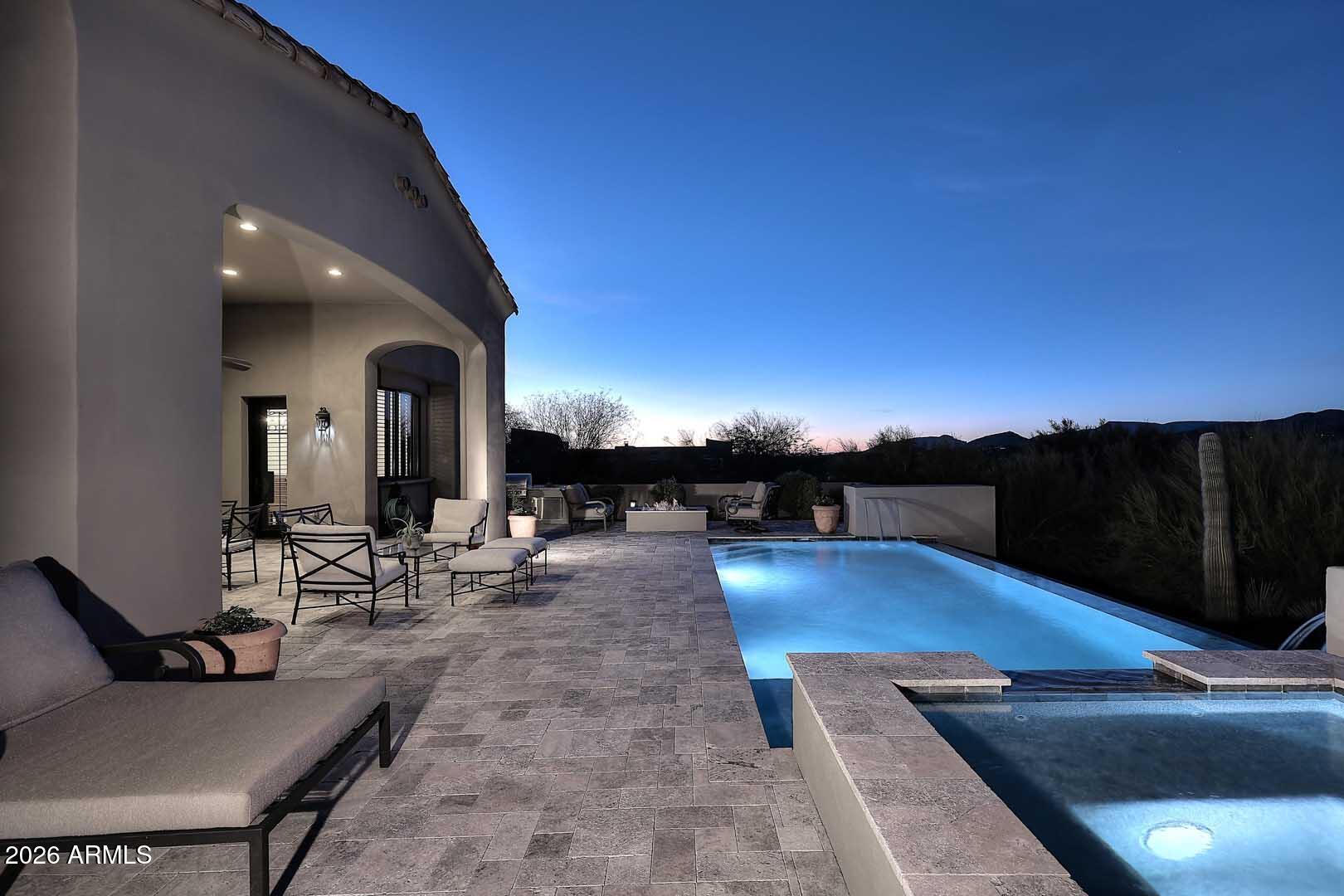 9468 E SUNDANCE Trail