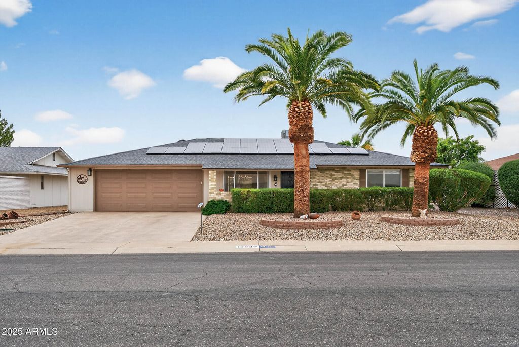 Photo of 13230 W Shadow Hills Drive, Sun City West, AZ 85375 (MLS # 6932458)