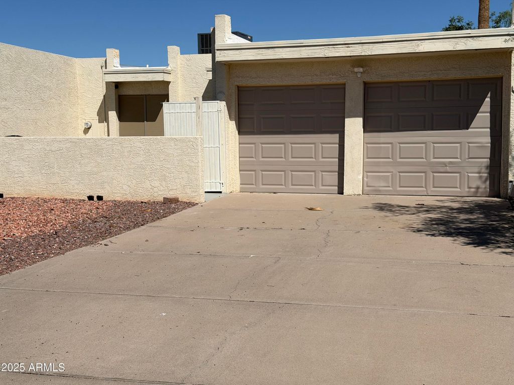 Photo of 632 W Fordham Drive, Tempe, AZ 85283 (MLS # 6923314)