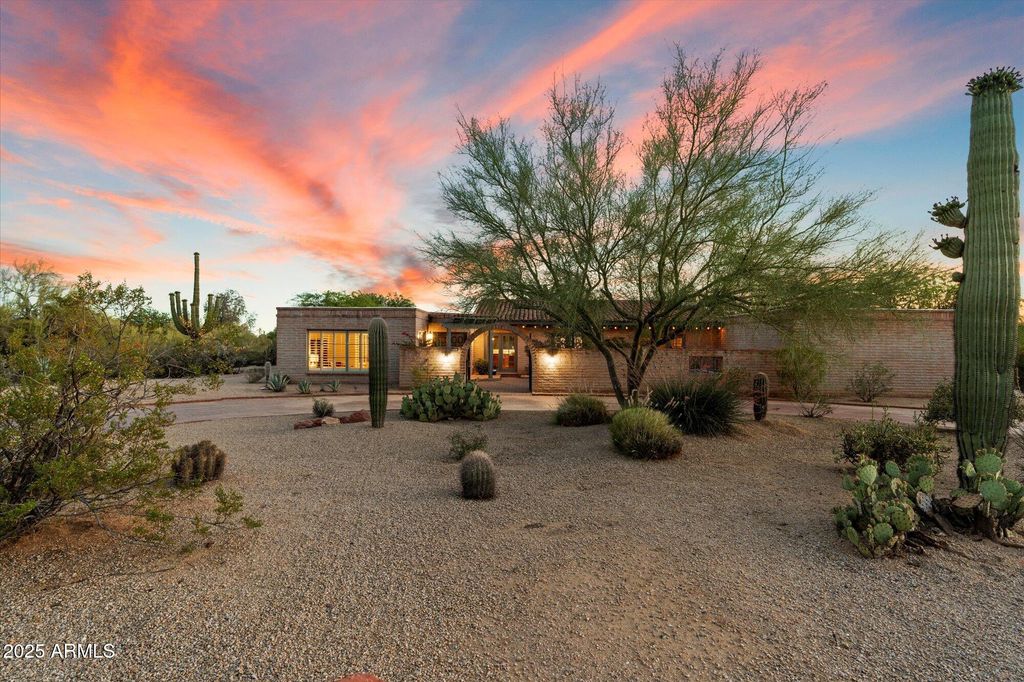 Photo of 8035 E Paraiso Drive, Scottsdale, AZ 85255 (MLS # 6875917)