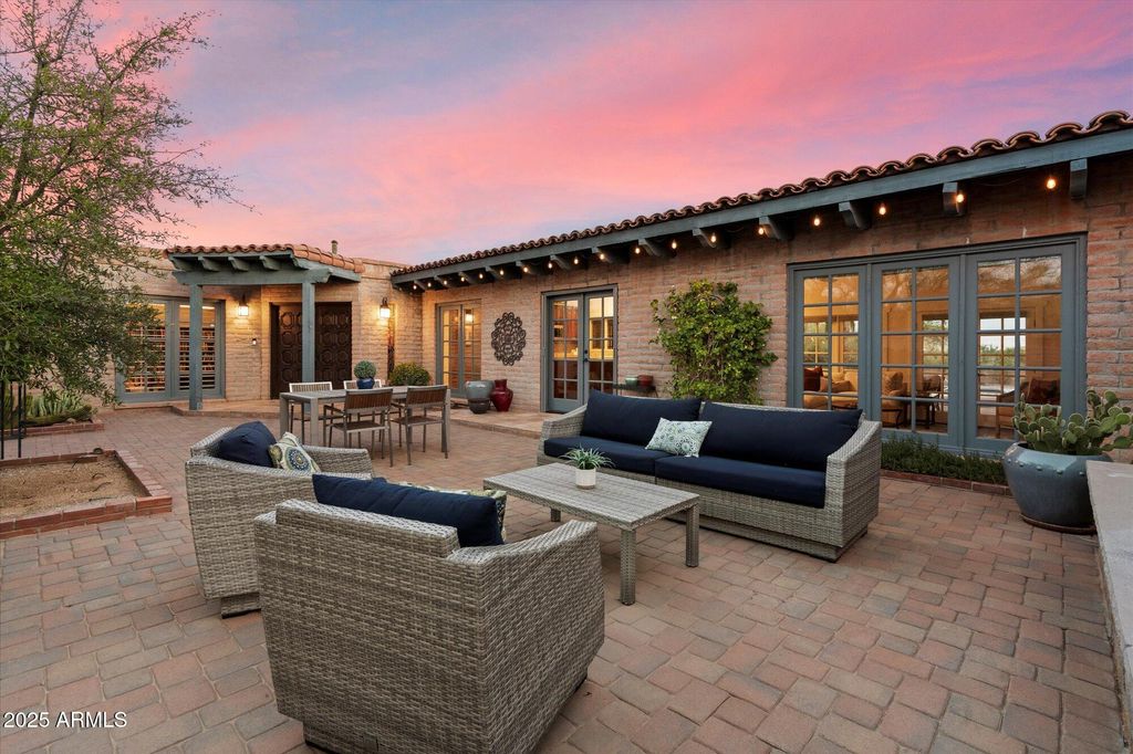 Photo of 8035 E Paraiso Drive, Scottsdale, AZ 85255 (MLS # 6875917)