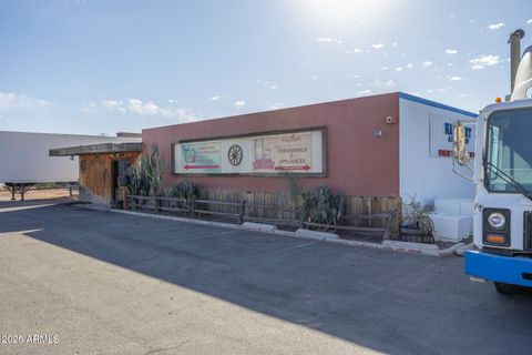 655 W COTTONWOOD Lane Casa Grande AZ 85122