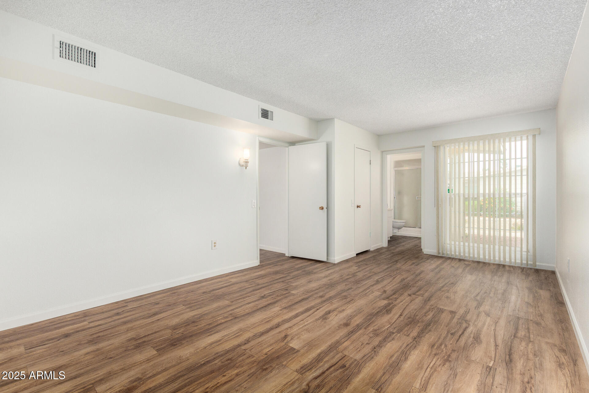 10815 W SANTA FE Drive