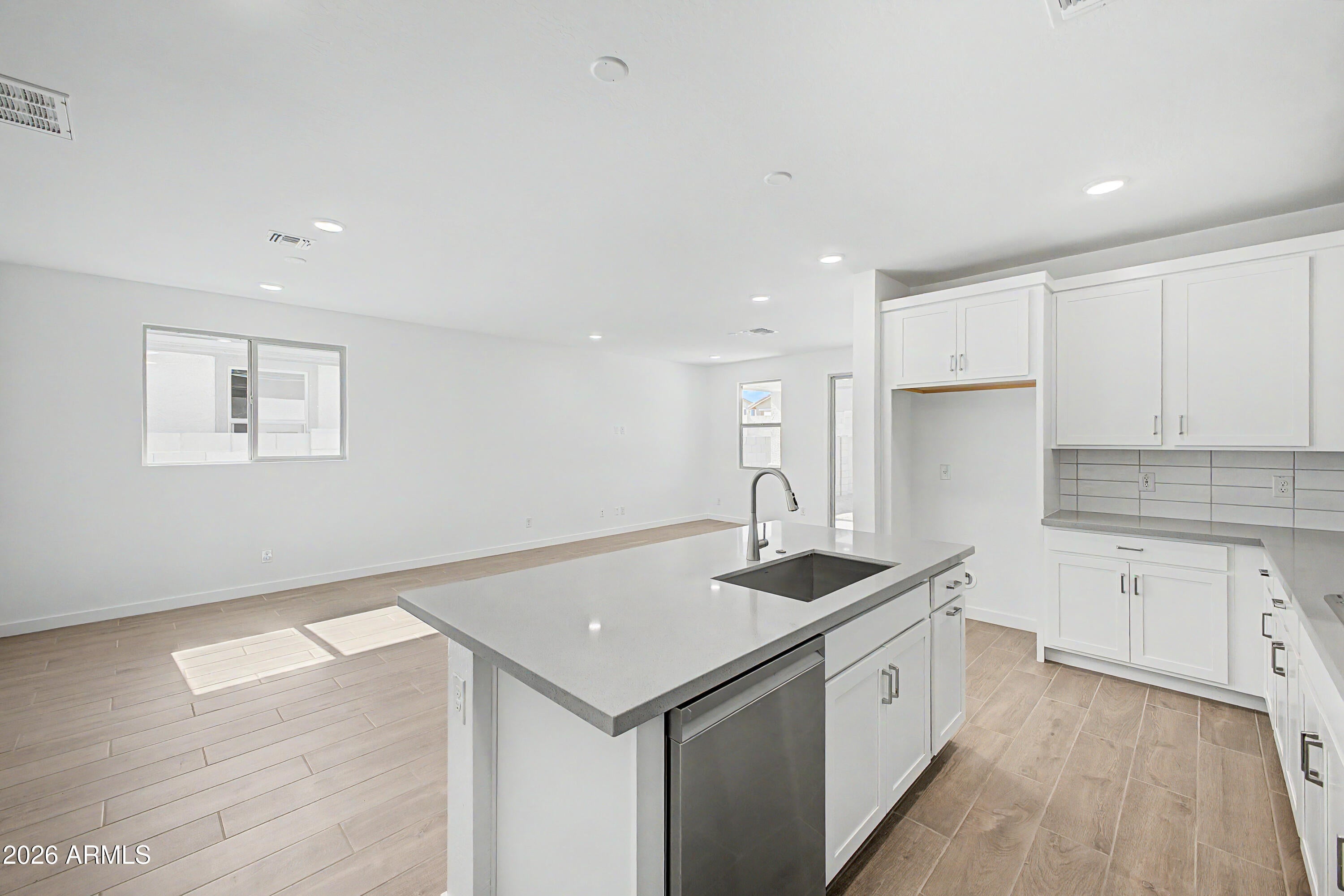 17058 W BUCKHORN Trail