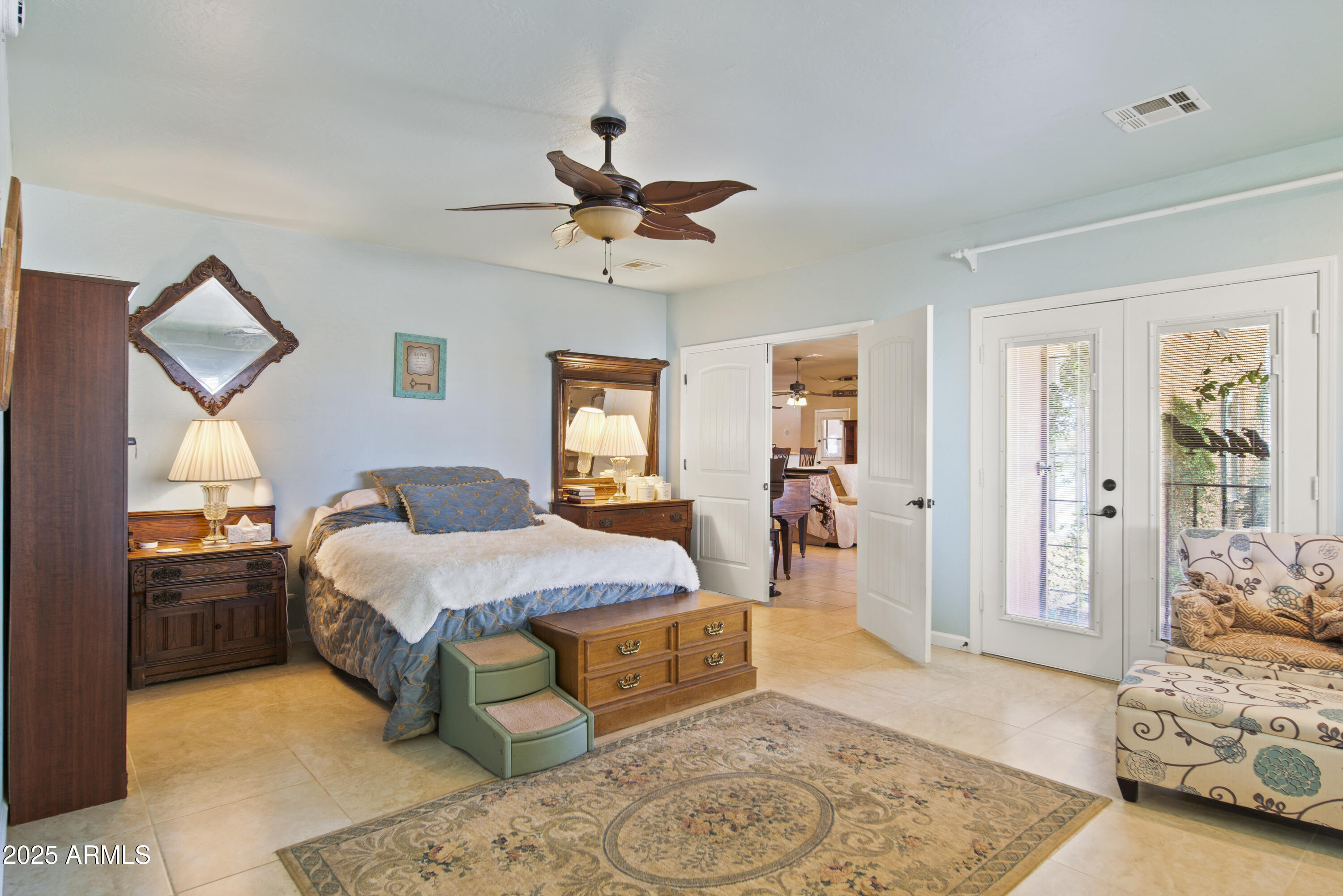 Home has 2 Primary Suites, Casita, Pool AND Horse Stalls - Residential