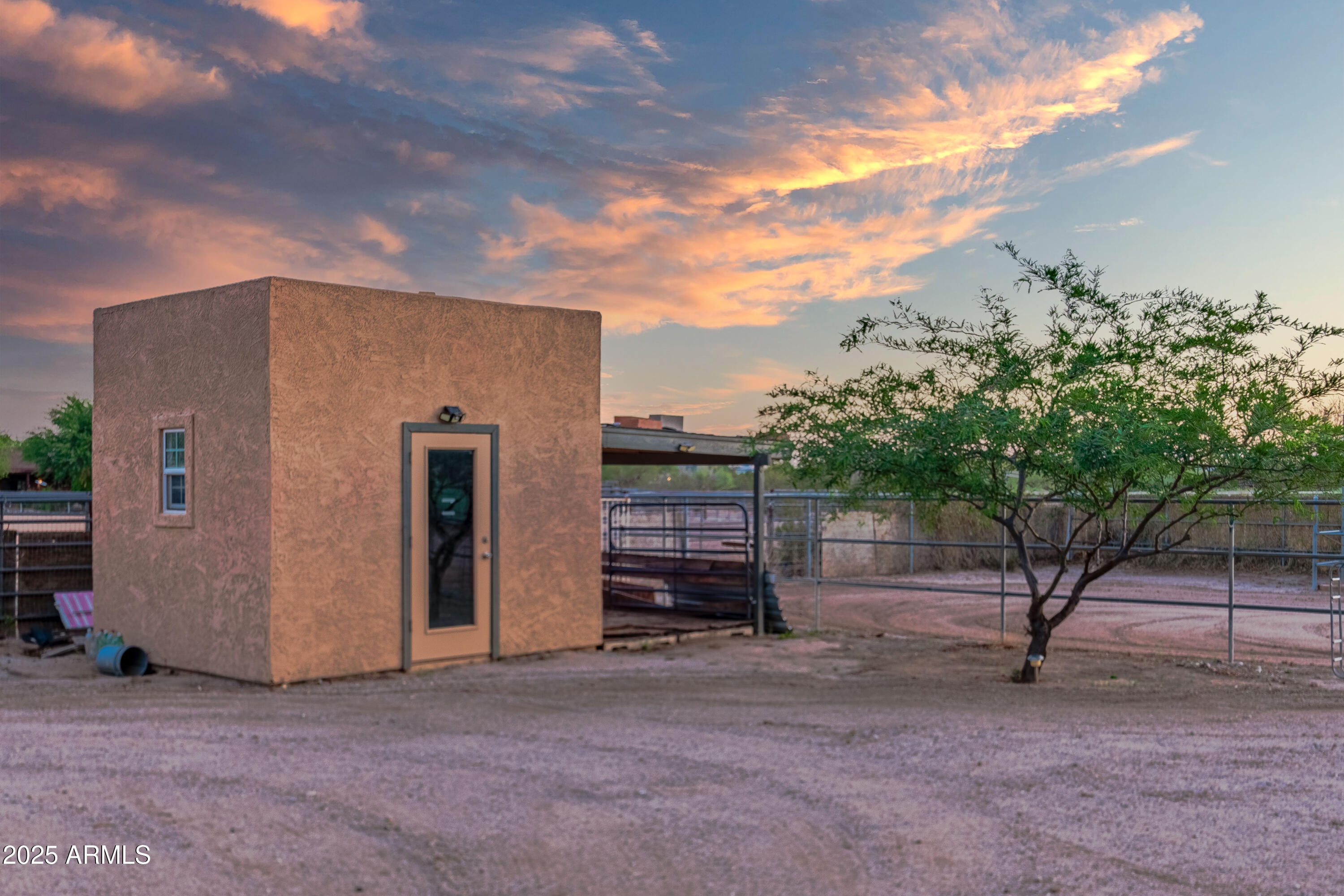 Home has 2 Primary Suites, Casita, Pool AND Horse Stalls - Residential