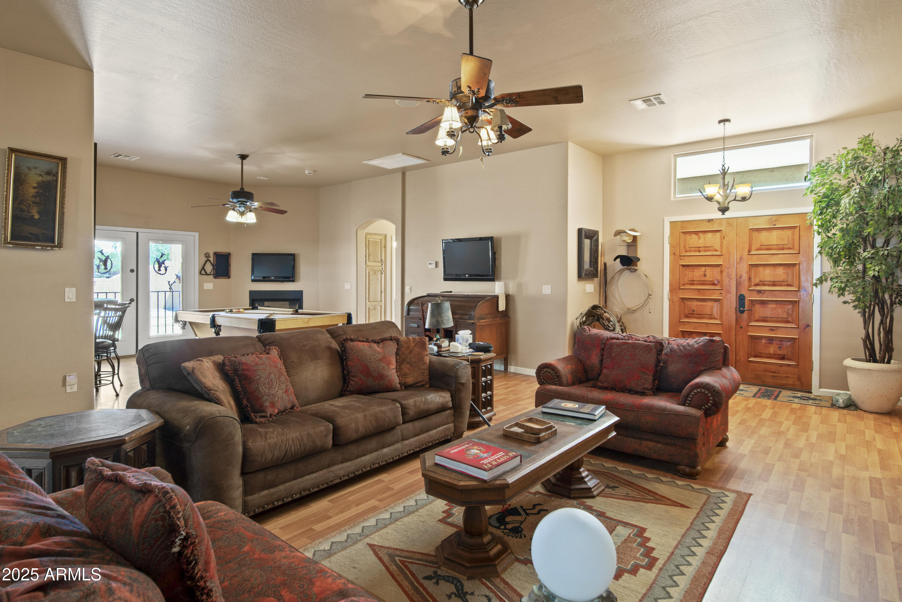 Home has 2 Primary Suites, Casita, Pool AND Horse Stalls - Residential