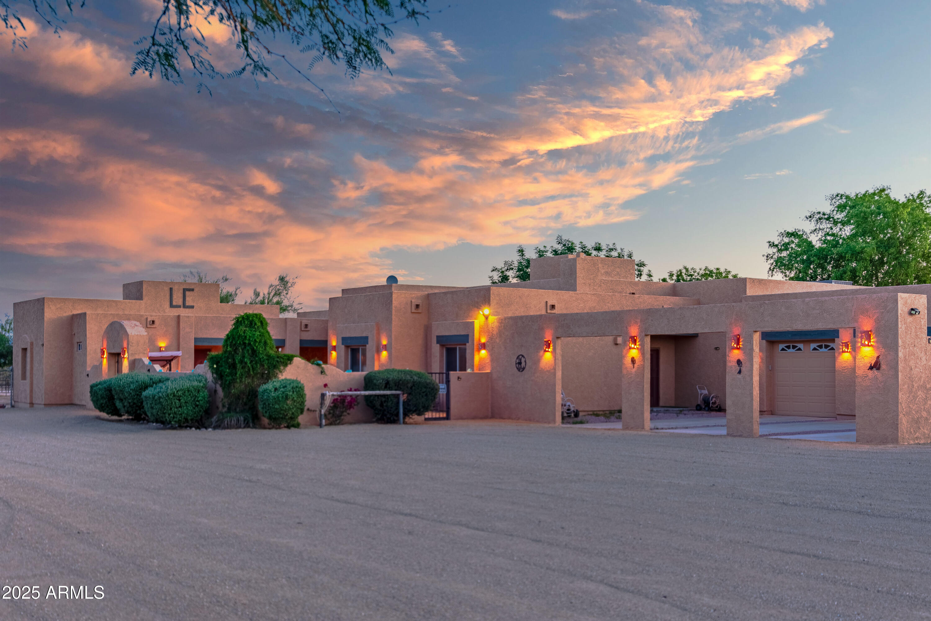 Home has 2 Primary Suites, Casita, Pool AND Horse Stalls - Residential