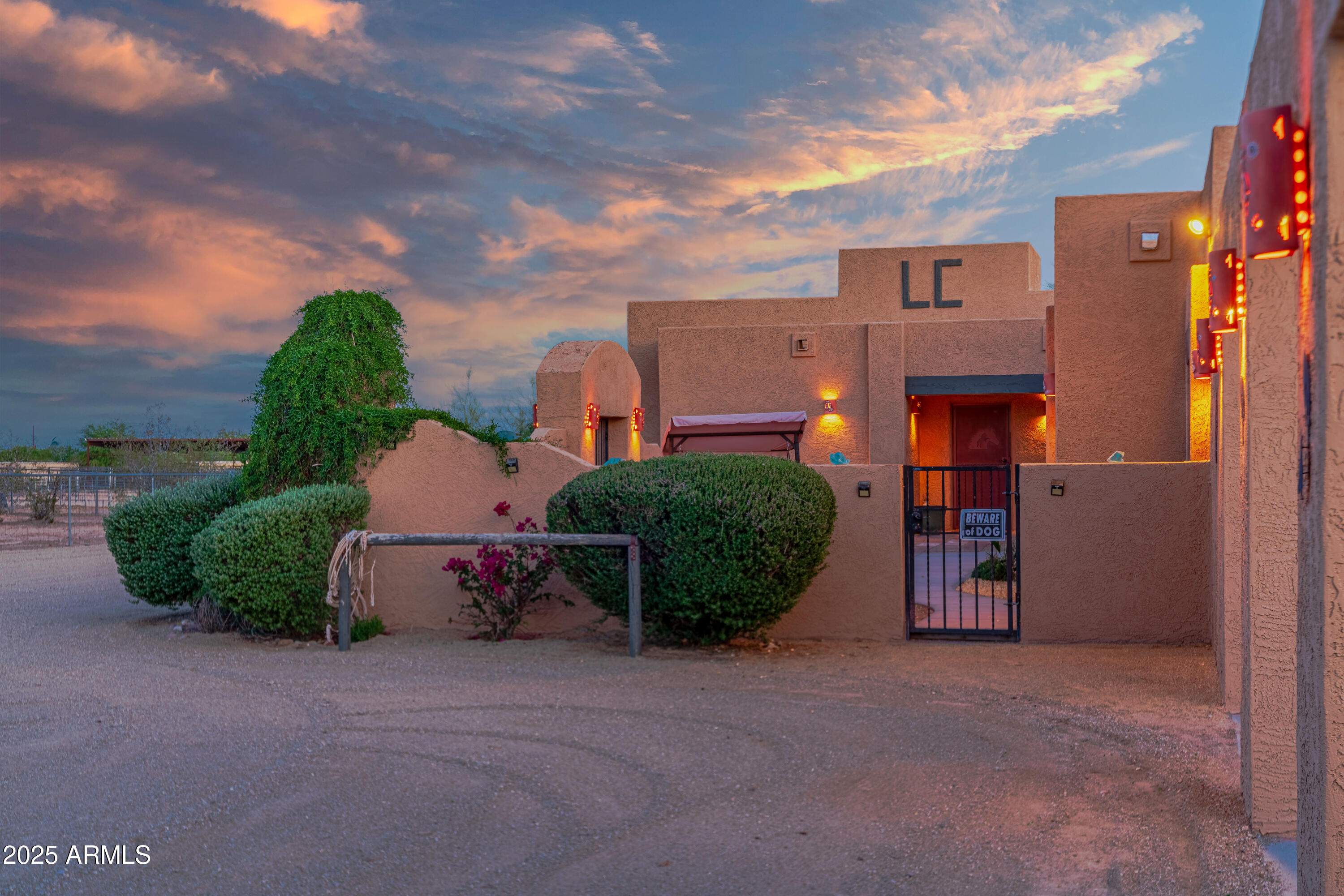 Home has 2 Primary Suites, Casita, Pool AND Horse Stalls - Residential