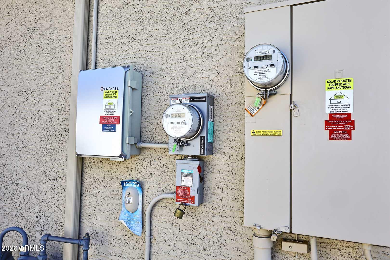 18556 W BUCKSKIN Trail