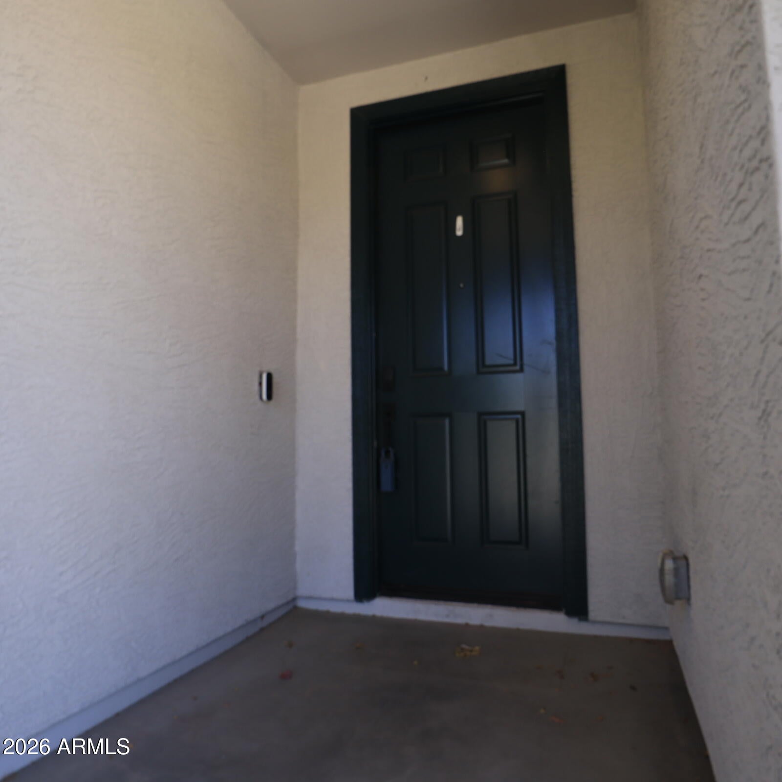 2413 W SUNLAND Avenue