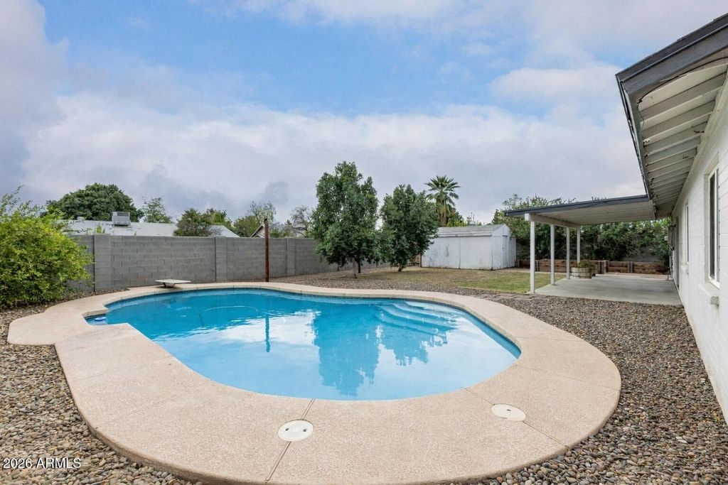 Photo of 227 E Auburn Drive, Tempe, AZ 85283 (MLS # 6986950)